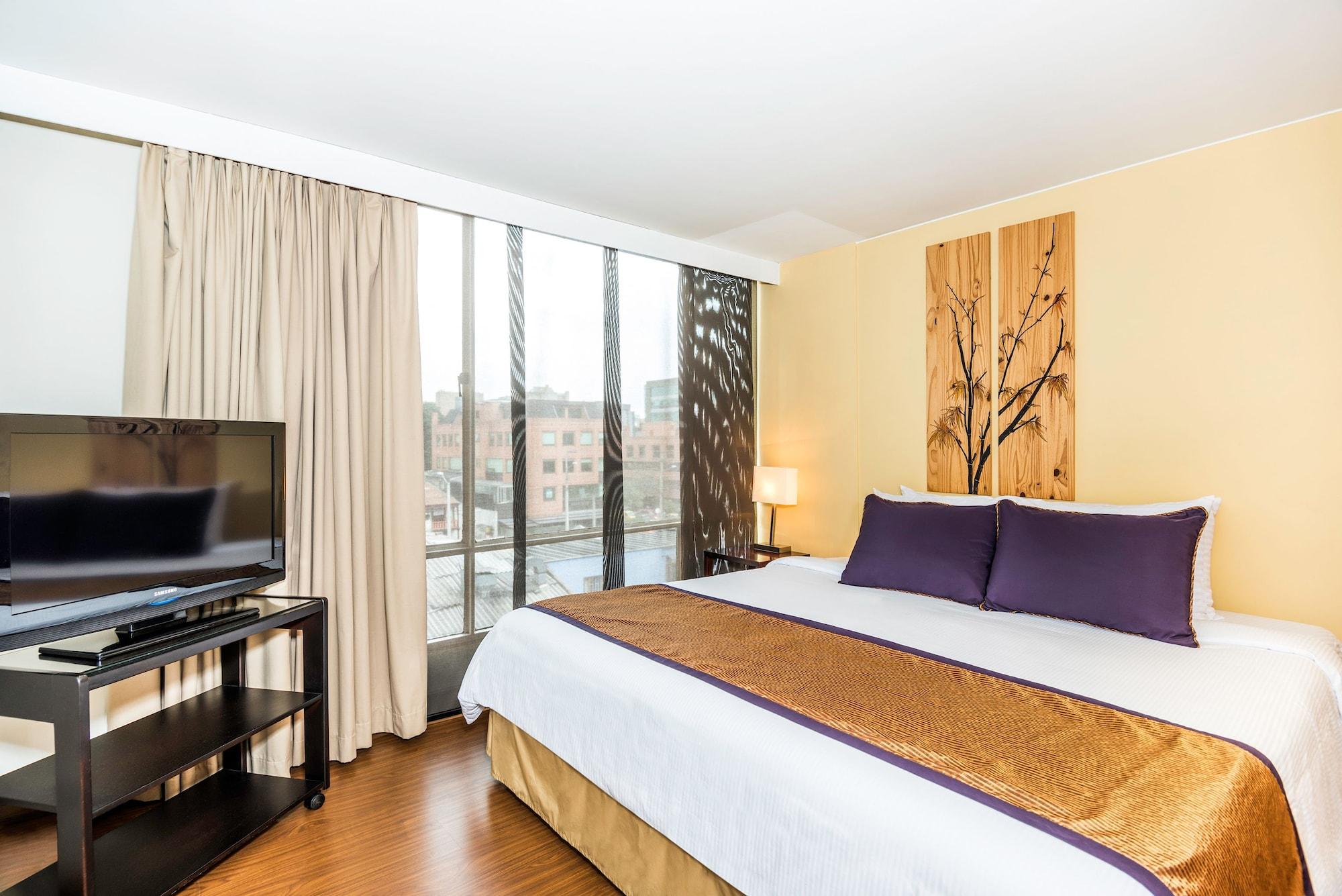 Lloyds Apartasuites Parque 93 Богота Екстериор снимка