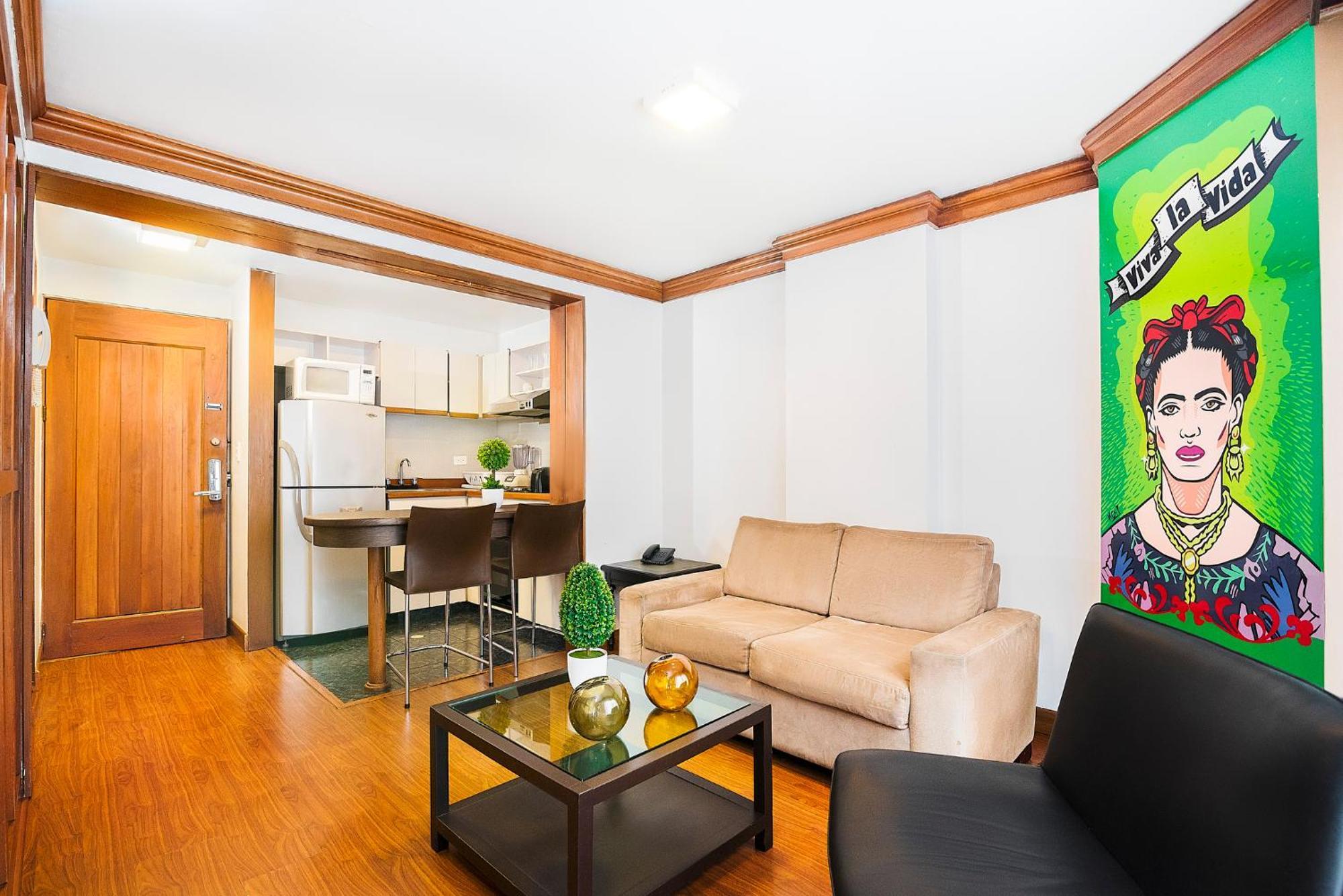Lloyds Apartasuites Parque 93 Богота Екстериор снимка