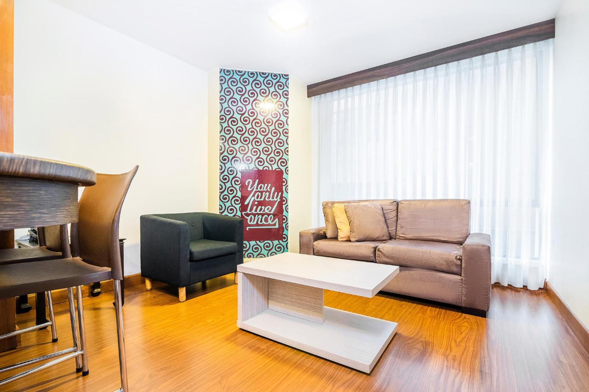 Lloyds Apartasuites Parque 93 Богота Екстериор снимка