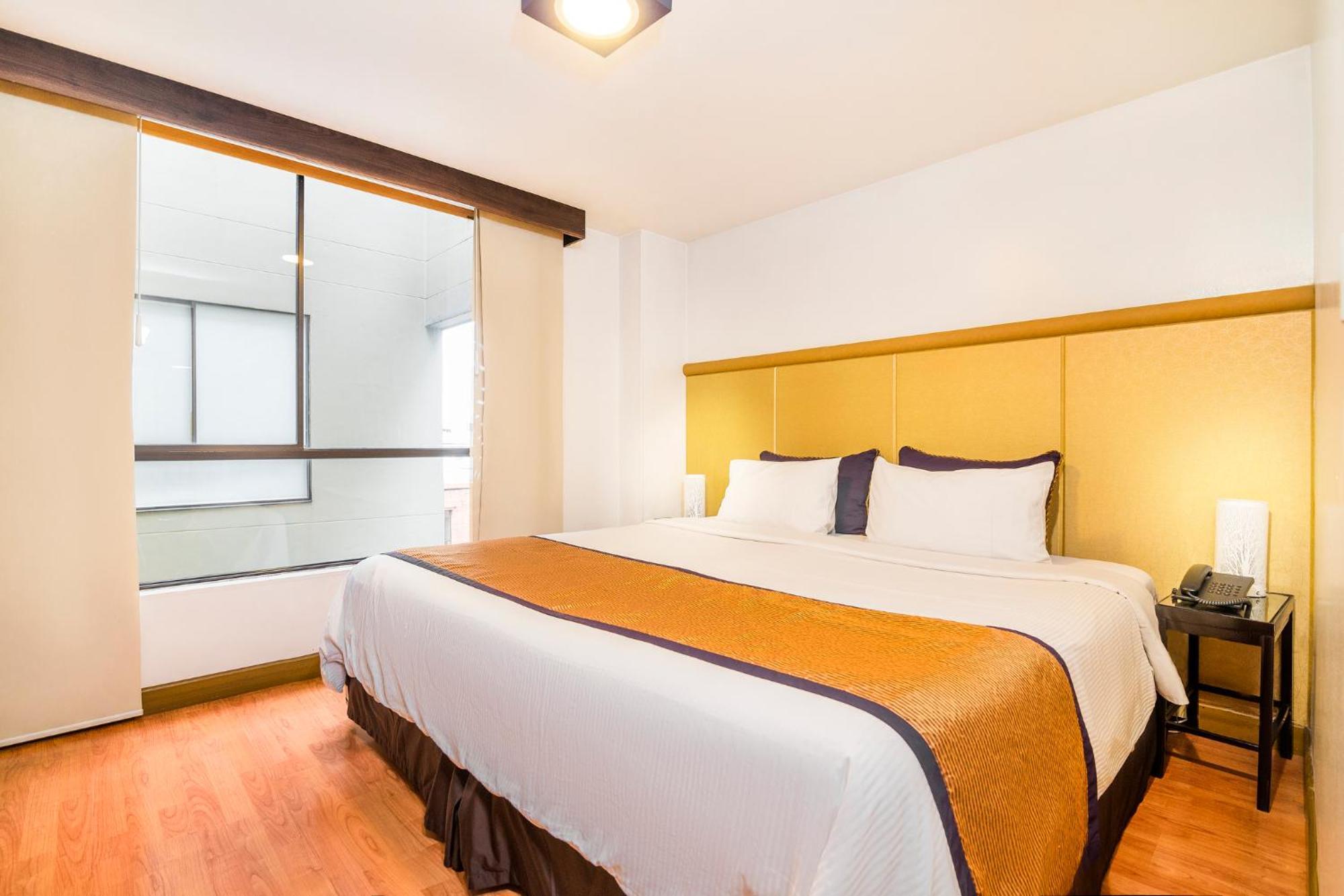 Lloyds Apartasuites Parque 93 Богота Екстериор снимка