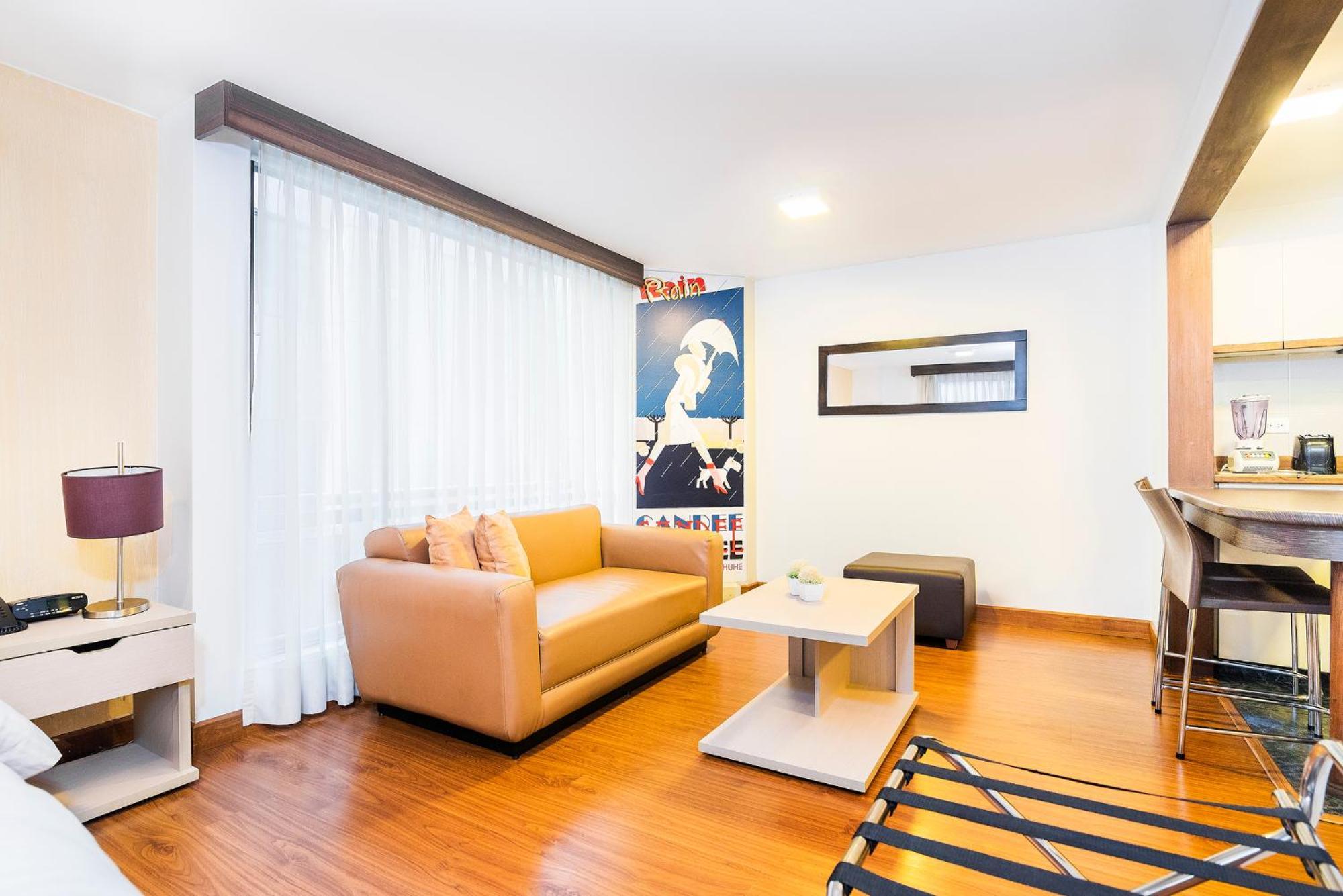 Lloyds Apartasuites Parque 93 Богота Екстериор снимка