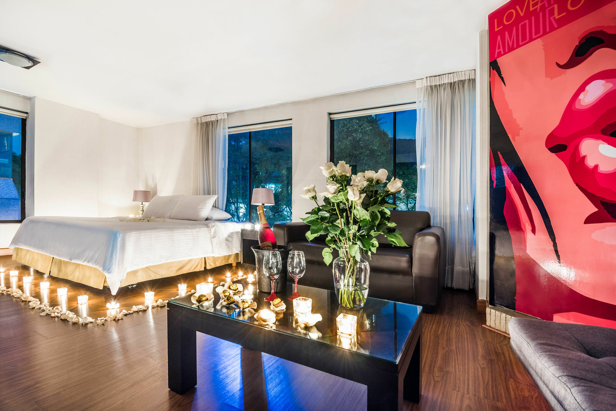 Lloyds Apartasuites Parque 93 Богота Екстериор снимка