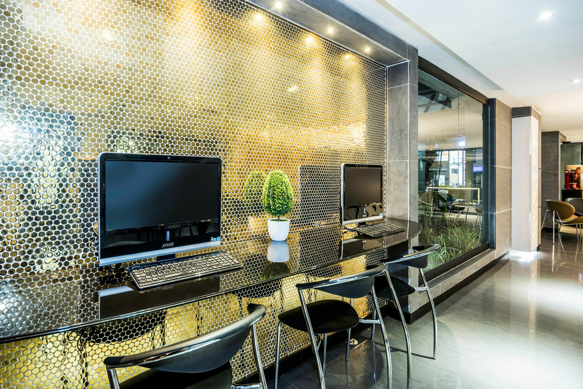 Lloyds Apartasuites Parque 93 Богота Екстериор снимка